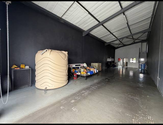 144M² MINI FACTORY TO LET IN ALRODE